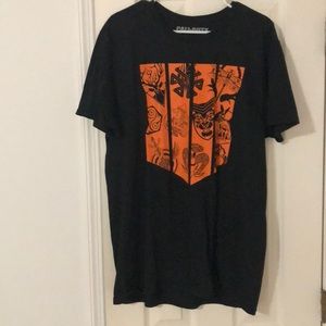 Call of duty activision black t-shirt